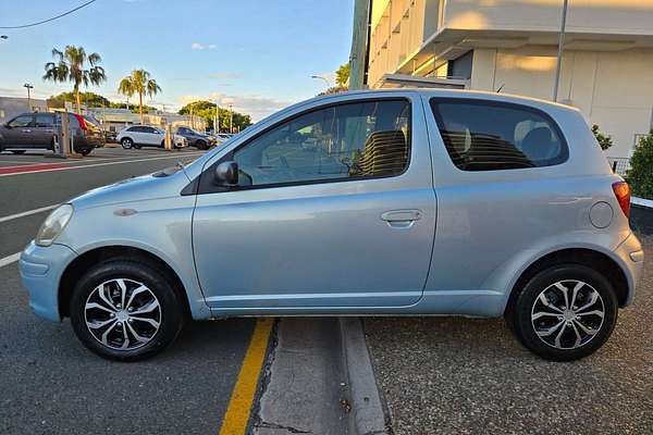 2003 Toyota Echo  NCP10R