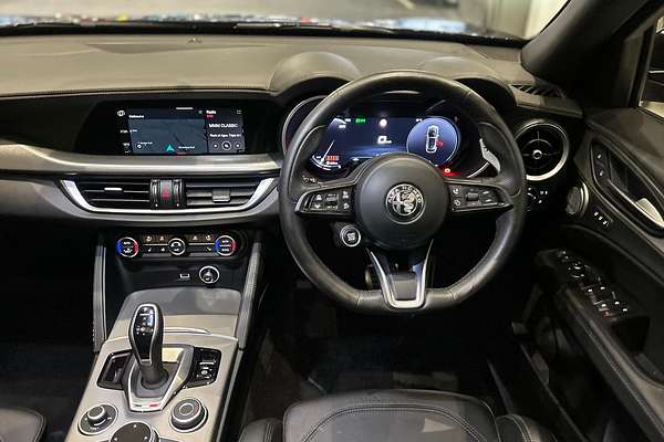 2023 Alfa Romeo Stelvio Veloce Series 4