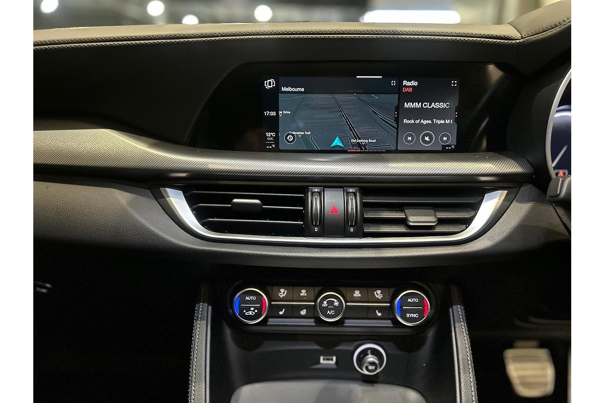 2023 Alfa Romeo Stelvio Veloce Series 4