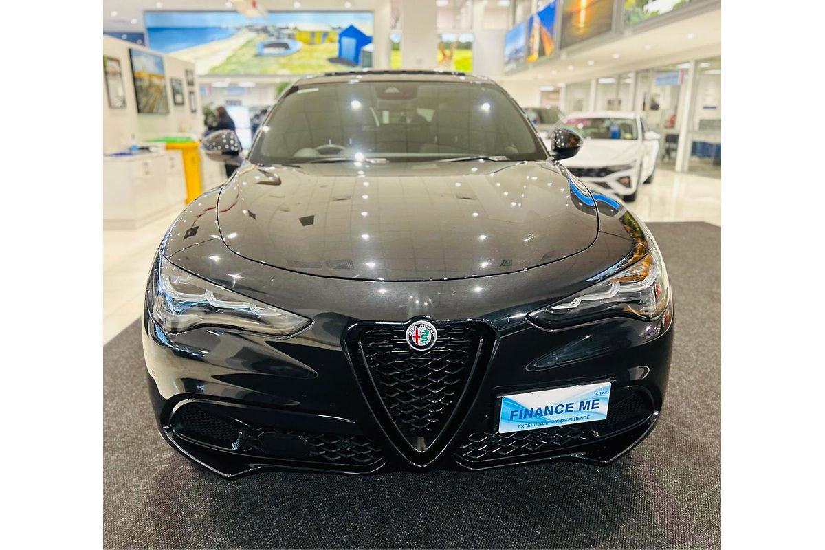 2023 Alfa Romeo Stelvio Veloce Series 4