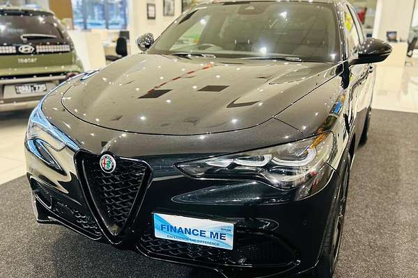 2023 Alfa Romeo Stelvio Veloce Series 4