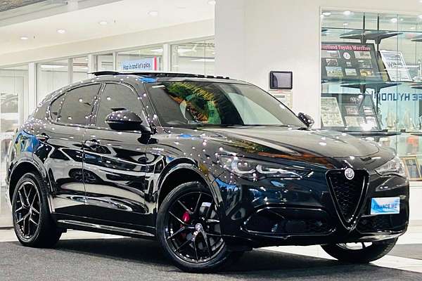 2023 Alfa Romeo Stelvio Veloce Series 4