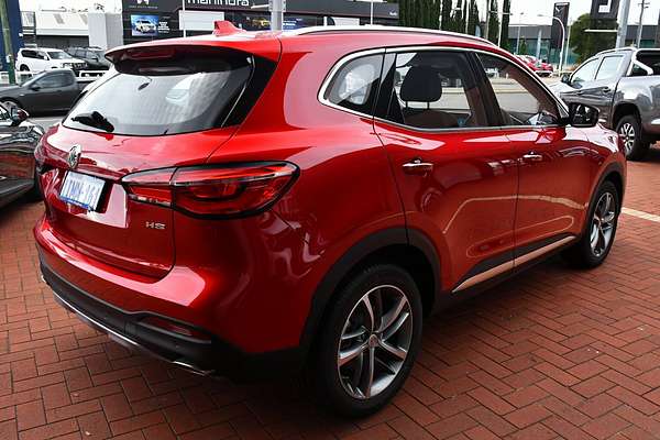 2024 MG HS Excite SAS23