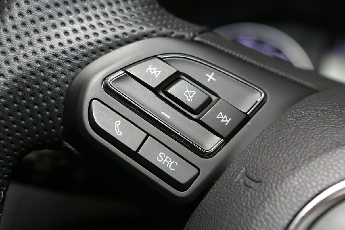 2024 MG ZS Excite AZS1