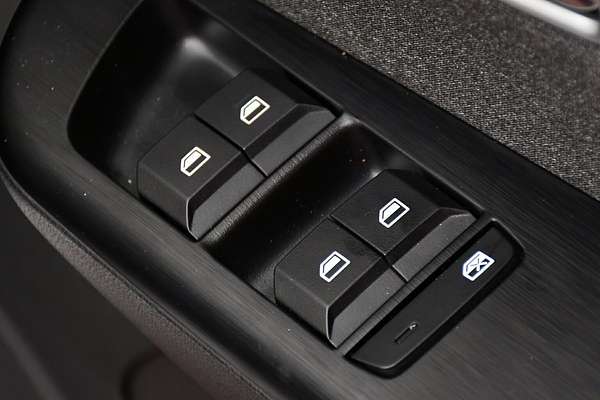 2025 MG ZS Excite Hybrid+ ZS32