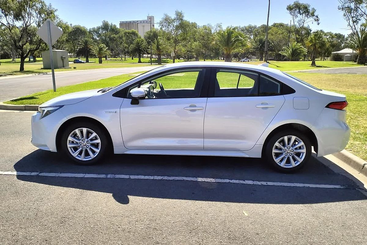2023 Toyota Corolla Ascent Sport Hybrid ZWE219R