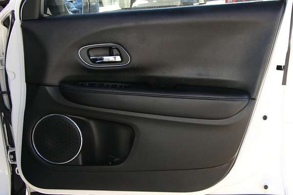 2015 Honda HR-V VTi-S