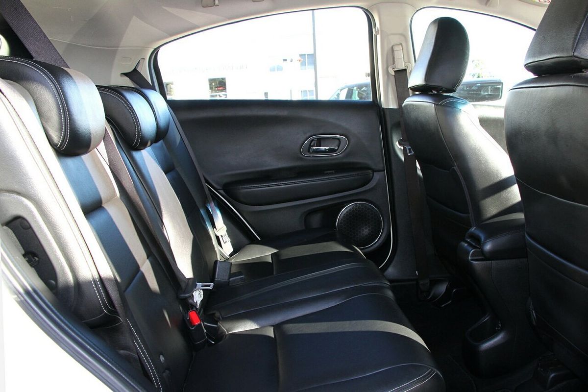 2015 Honda HR-V VTi-S