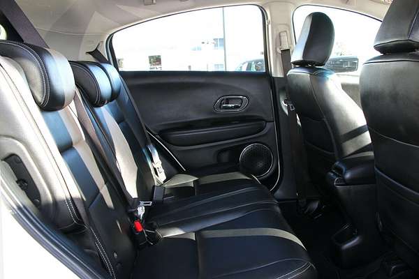 2015 Honda HR-V VTi-S