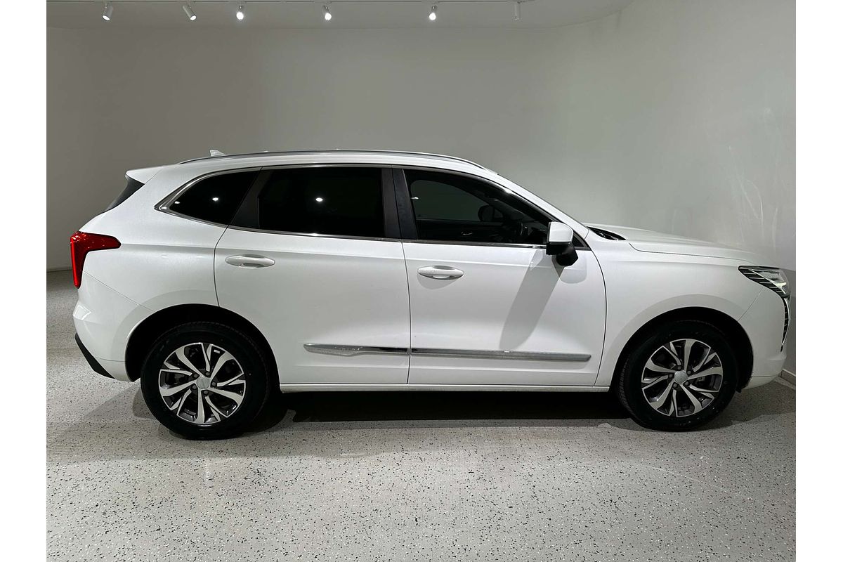 2022 Haval Jolion Lux A01
