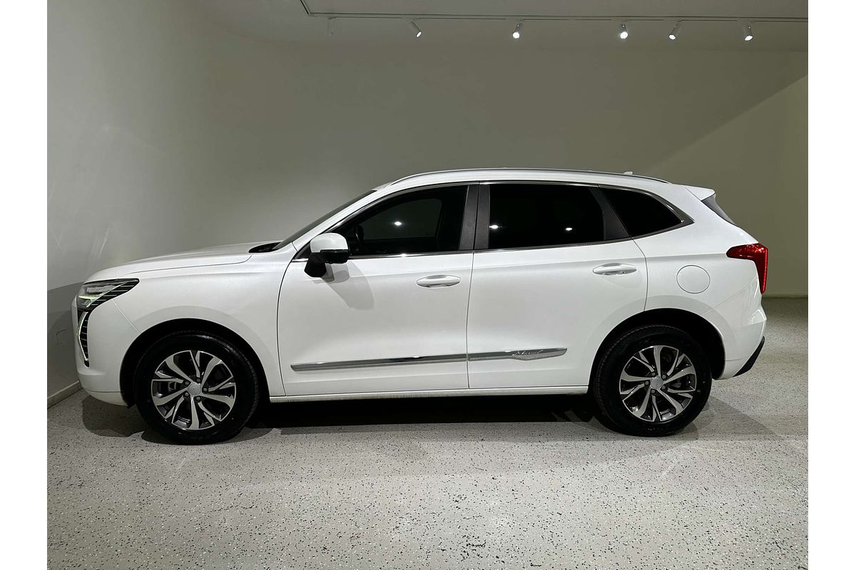 2022 Haval Jolion Lux A01