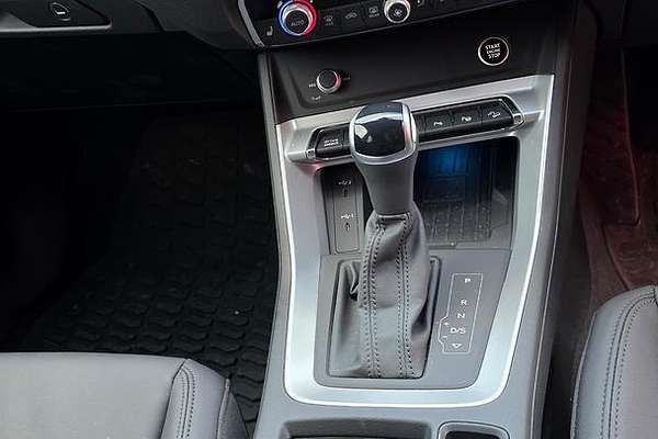 2025 Audi Q3 35 TFSI S line F3
