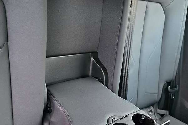 2025 Audi Q3 35 TFSI S line F3