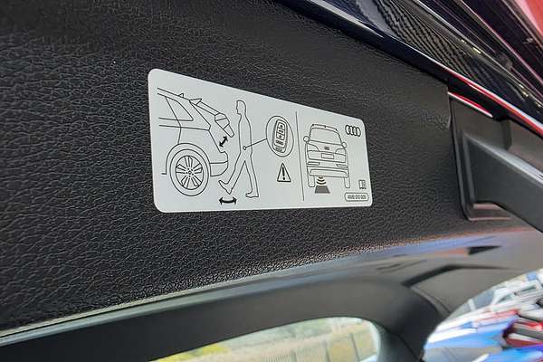 2025 Audi Q3 35 TFSI S line F3