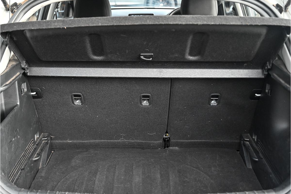 2021 Kia Stonic S YB