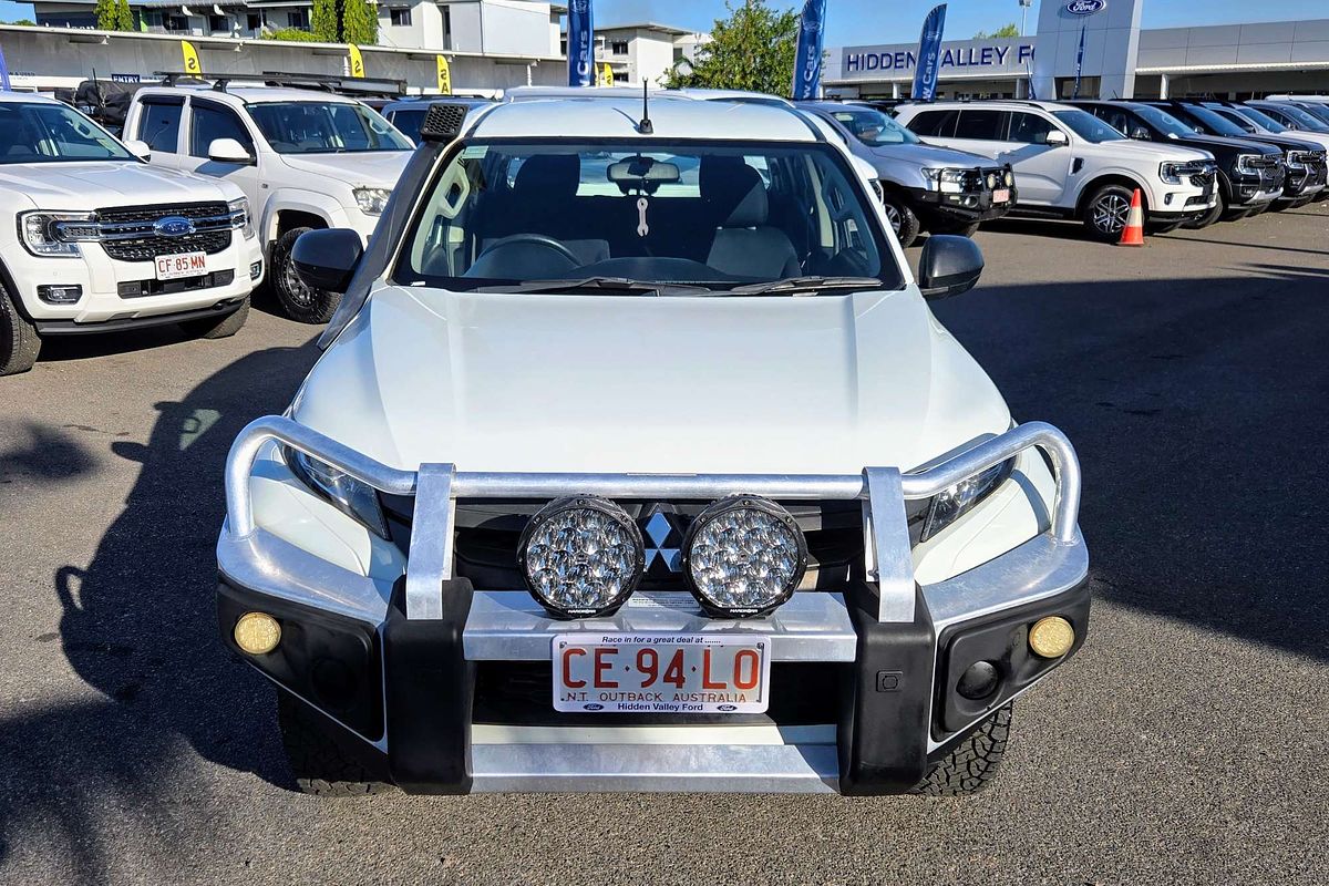 2019 Mitsubishi Triton GLX MR 4X4