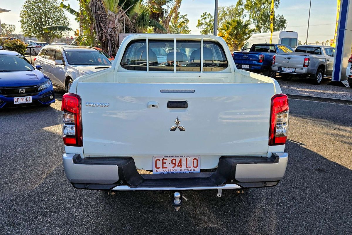 2019 Mitsubishi Triton GLX MR 4X4