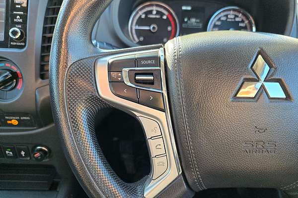 2019 Mitsubishi Triton GLX MR 4X4