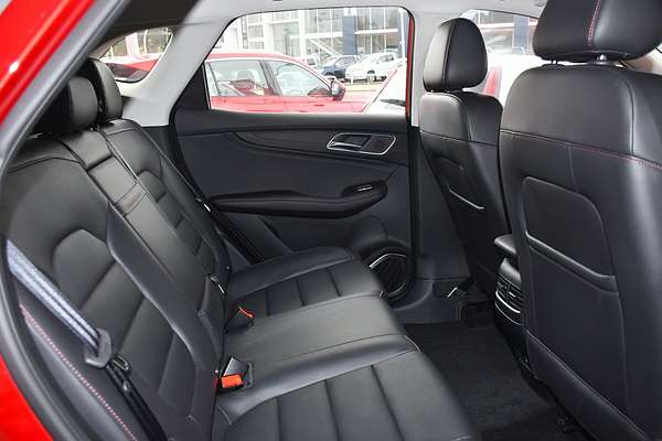 2024 MG HS Excite SAS23