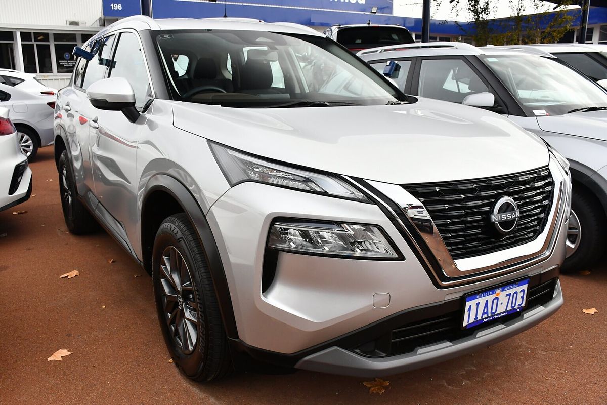 2023 Nissan X-TRAIL ST T33