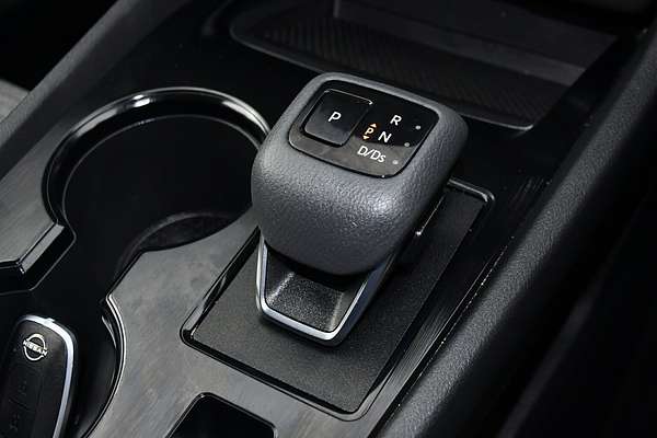 2023 Nissan X-TRAIL ST T33