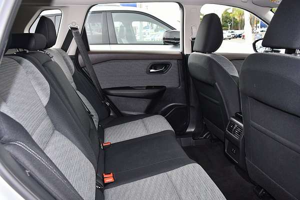 2023 Nissan X-TRAIL ST T33