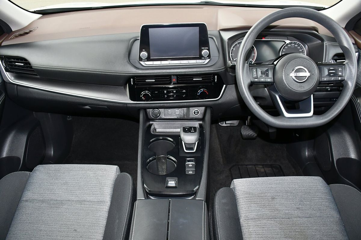 2023 Nissan X-TRAIL ST T33
