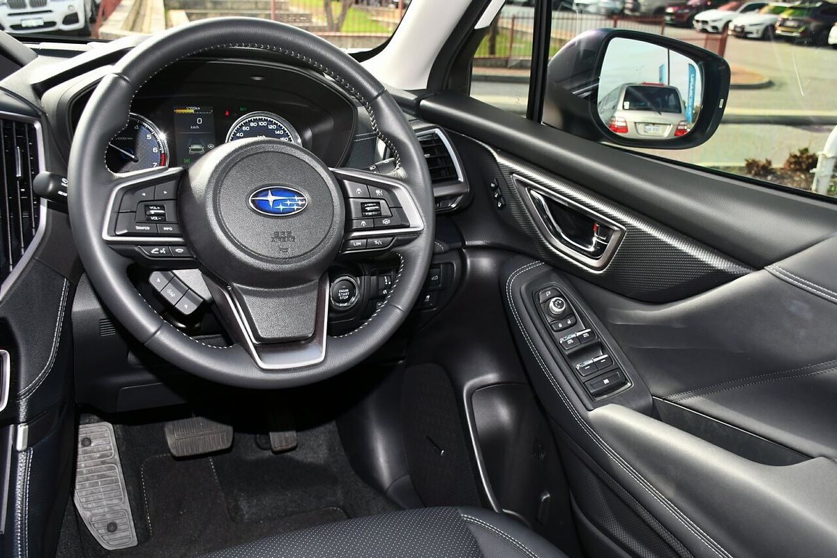 2024 Subaru Forester Hybrid S S5