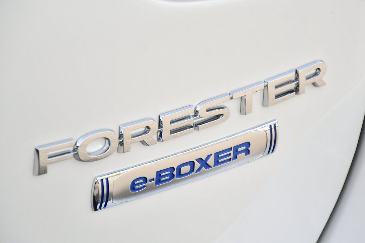 2024 Subaru Forester Hybrid S S5
