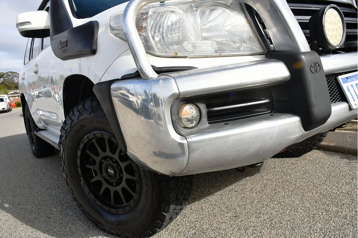 2012 Toyota Landcruiser GXL VDJ200R