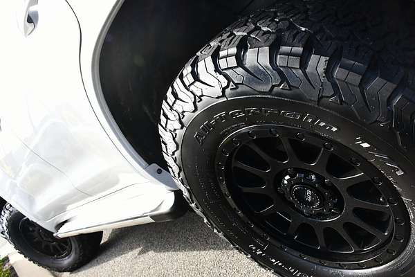 2012 Toyota Landcruiser GXL VDJ200R
