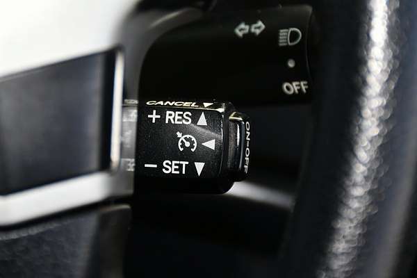 2012 Toyota Landcruiser GXL VDJ200R