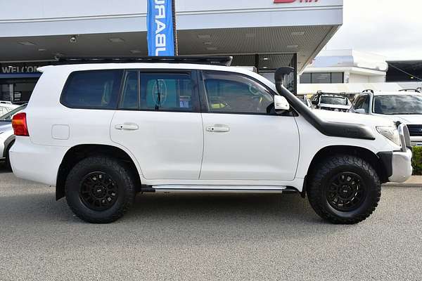 2012 Toyota Landcruiser GXL VDJ200R