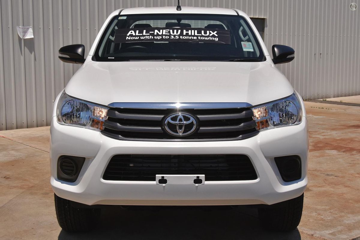 2017 Toyota Hilux SR GUN126R 4X4