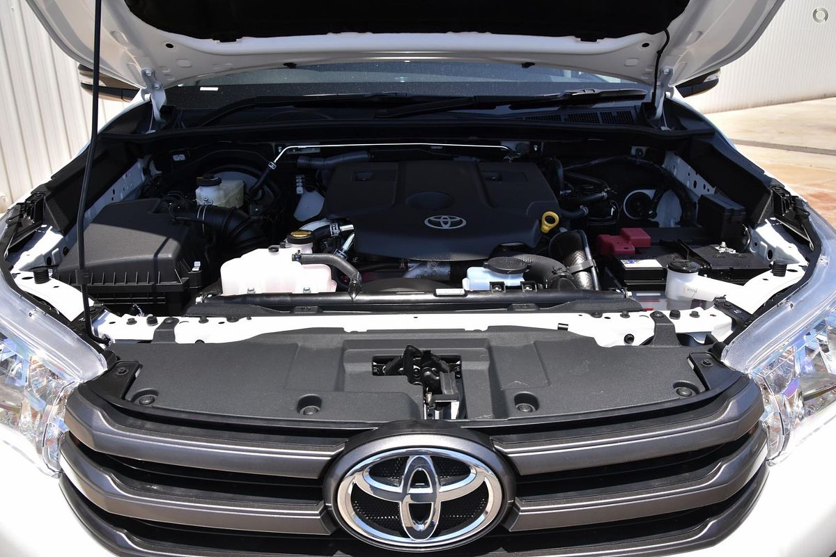 2017 Toyota Hilux SR GUN126R 4X4