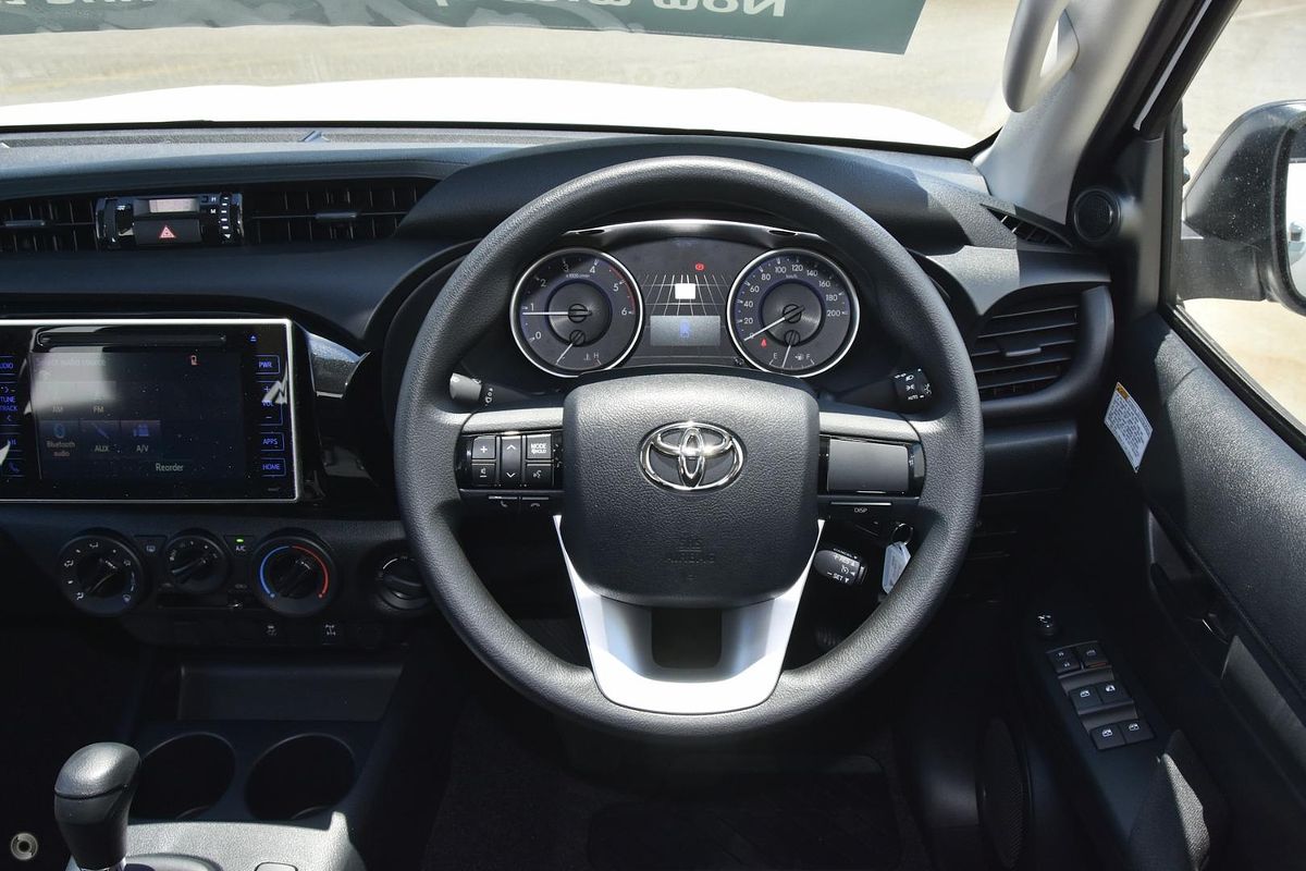 2017 Toyota Hilux SR GUN126R 4X4