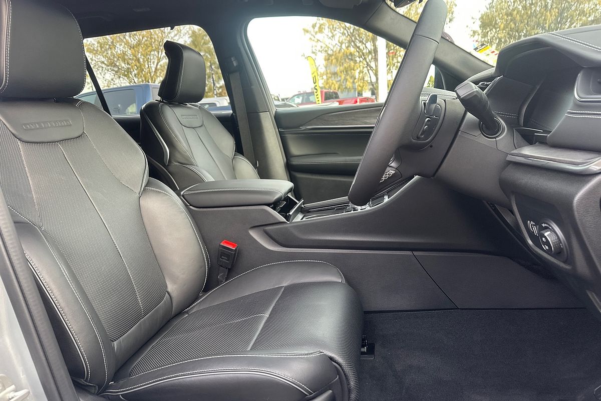 2023 Jeep Grand Cherokee Overland WL