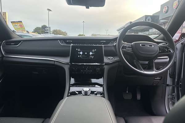 2023 Jeep Grand Cherokee Overland WL