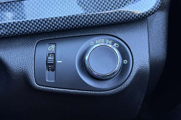 2014 Holden Commodore SV6 VF