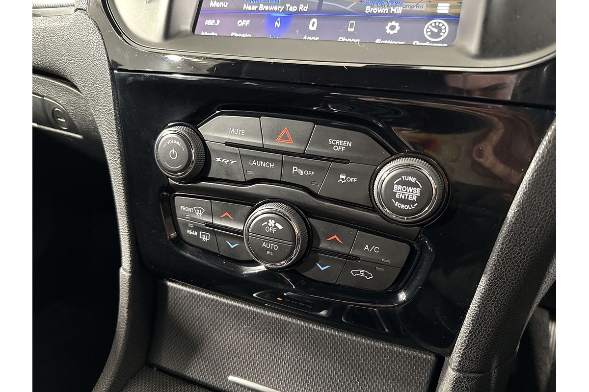 2021 Chrysler 300 SRT Core LX