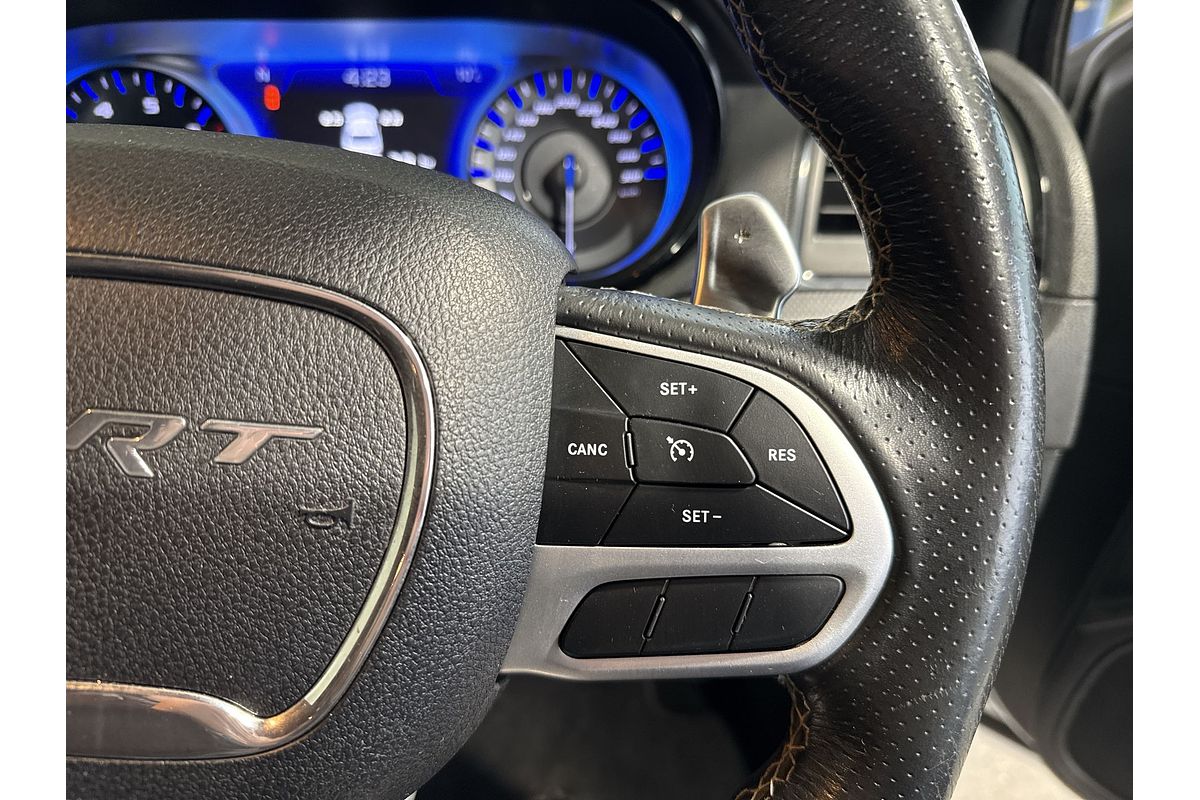2021 Chrysler 300 SRT Core LX