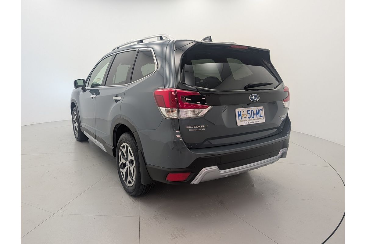 2024 Subaru Forester Hybrid L S5