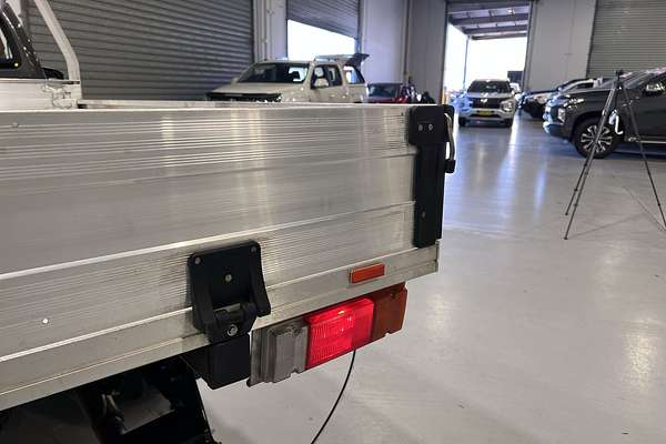 2018 Toyota Hilux Workmate GUN122R Rear Wheel Drive