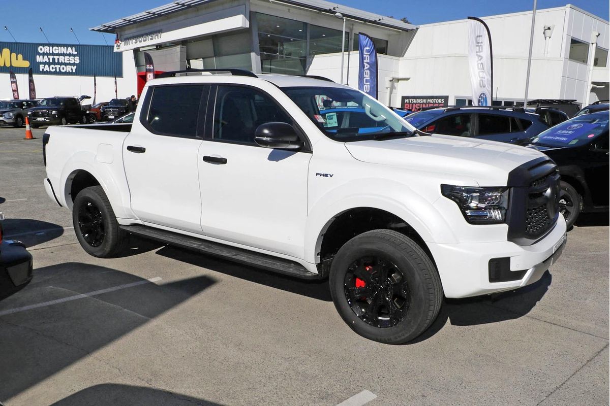 2025 GWM Cannon Alpha Lux PHEV P05 4X4
