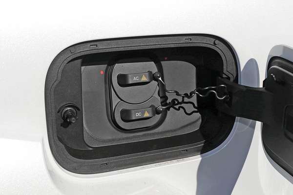 2025 GWM Cannon Alpha Lux PHEV P05 4X4