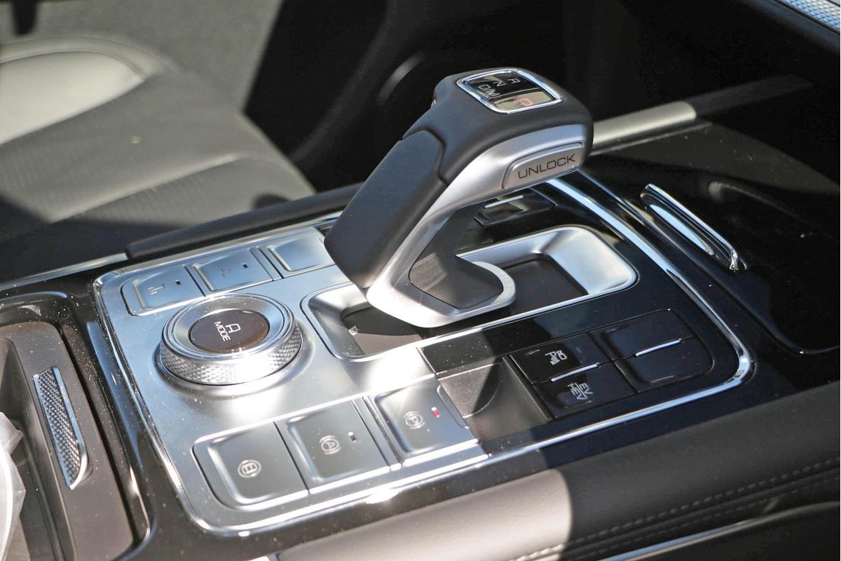 2025 GWM Cannon Alpha Lux PHEV P05 4X4