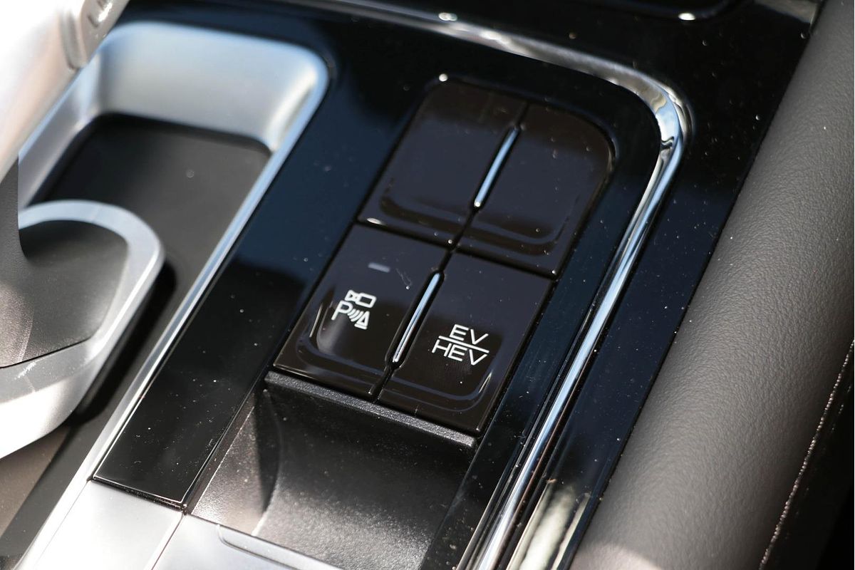 2025 GWM Cannon Alpha Lux PHEV P05 4X4