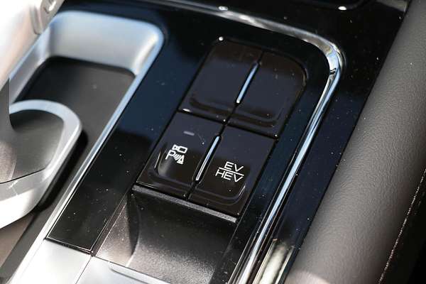 2025 GWM Cannon Alpha Lux PHEV P05 4X4