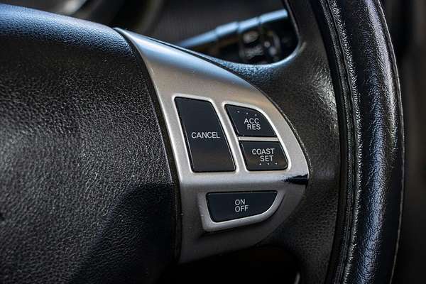 2015 Mitsubishi Triton GLX MN 4X4