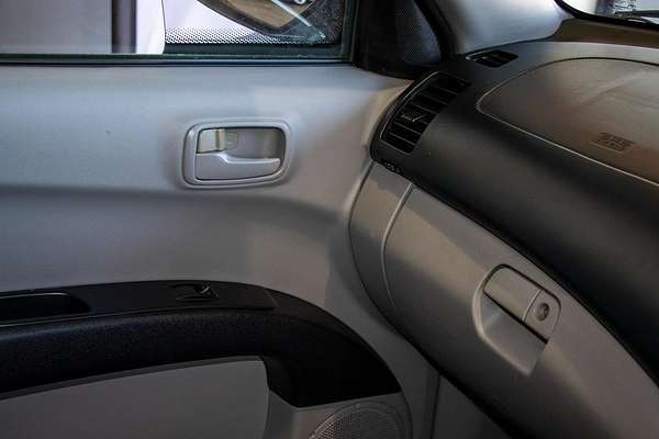 2015 Mitsubishi Triton GLX MN 4X4
